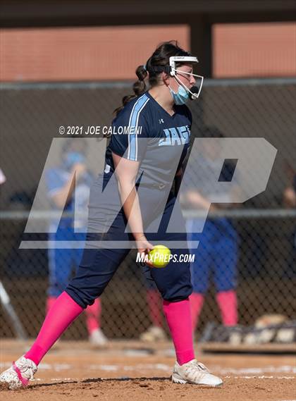 Thumbnail 3 in MacArthur [Douglas] vs Johnson photogallery.