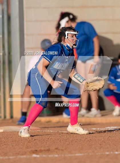 Thumbnail 3 in MacArthur [Douglas] vs Johnson photogallery.