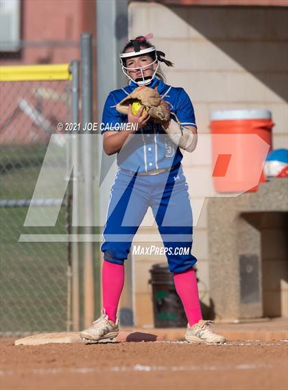 Thumbnail 3 in MacArthur [Douglas] vs Johnson photogallery.