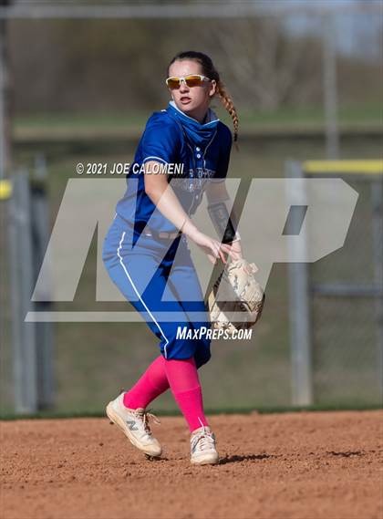 Thumbnail 1 in MacArthur [Douglas] vs Johnson photogallery.