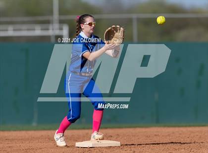 Thumbnail 3 in MacArthur [Douglas] vs Johnson photogallery.