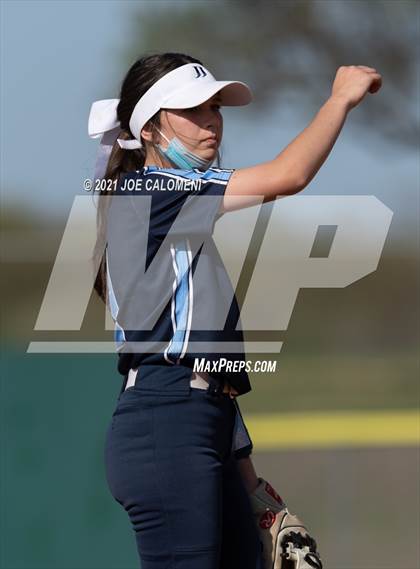 Thumbnail 1 in MacArthur [Douglas] vs Johnson photogallery.