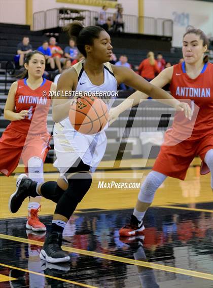 Thumbnail 1 in Antonian Prep @ Seguin photogallery.