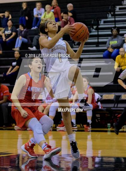 Thumbnail 2 in Antonian Prep @ Seguin photogallery.