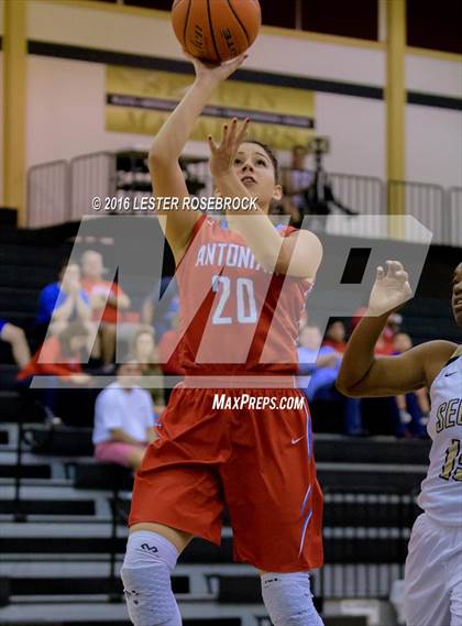 Thumbnail 2 in Antonian Prep @ Seguin photogallery.