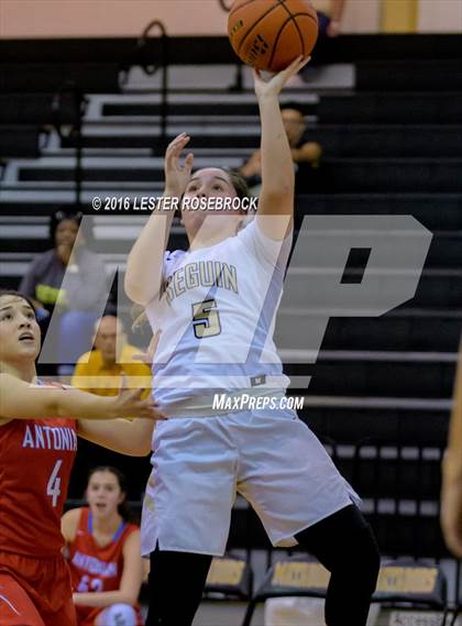 Thumbnail 3 in Antonian Prep @ Seguin photogallery.