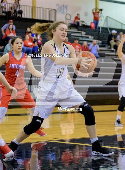Thumbnail 3 in Antonian Prep @ Seguin photogallery.