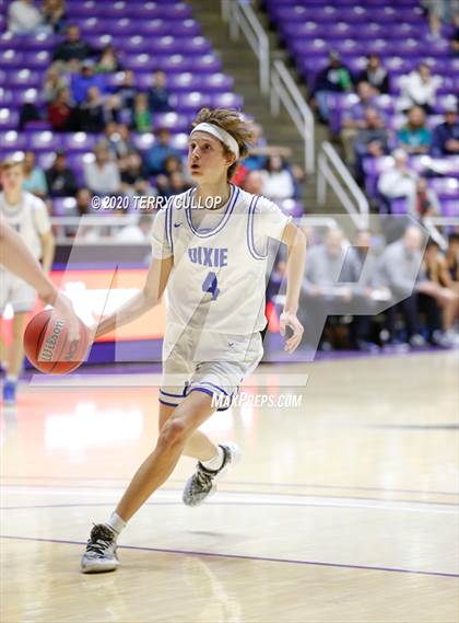Thumbnail 3 in Juan Diego Catholic vs. Dixie (UHSAA 4A Semifinal) photogallery.