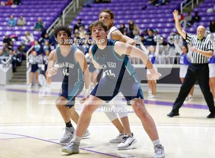 Thumbnail 2 in Juan Diego Catholic vs. Dixie (UHSAA 4A Semifinal) photogallery.