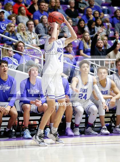 Thumbnail 2 in Juan Diego Catholic vs. Dixie (UHSAA 4A Semifinal) photogallery.
