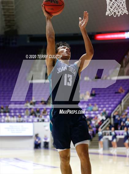 Thumbnail 1 in Juan Diego Catholic vs. Dixie (UHSAA 4A Semifinal) photogallery.