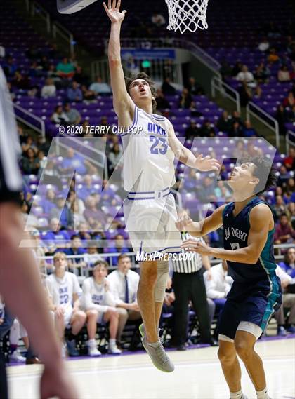 Thumbnail 3 in Juan Diego Catholic vs. Dixie (UHSAA 4A Semifinal) photogallery.