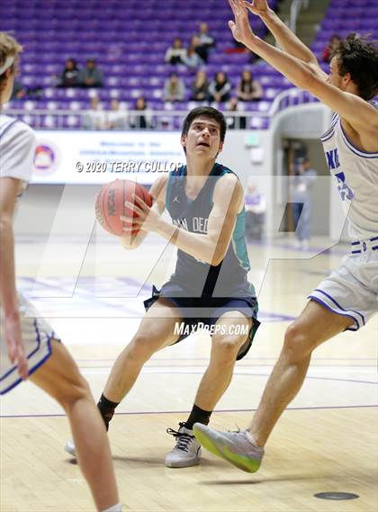 Thumbnail 1 in Juan Diego Catholic vs. Dixie (UHSAA 4A Semifinal) photogallery.