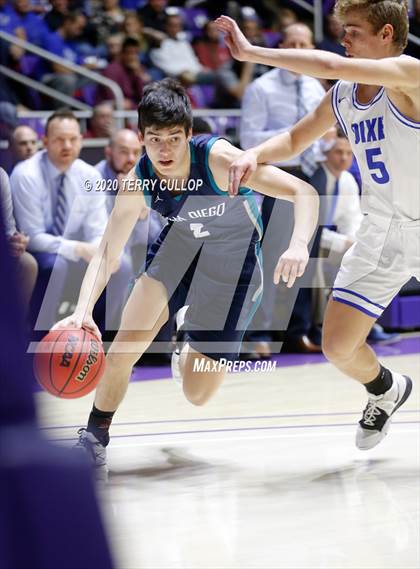 Thumbnail 3 in Juan Diego Catholic vs. Dixie (UHSAA 4A Semifinal) photogallery.