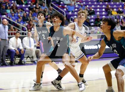 Thumbnail 3 in Juan Diego Catholic vs. Dixie (UHSAA 4A Semifinal) photogallery.