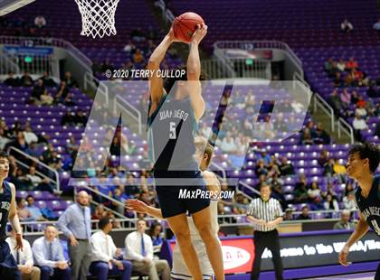 Thumbnail 1 in Juan Diego Catholic vs. Dixie (UHSAA 4A Semifinal) photogallery.