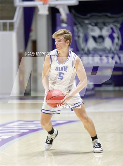 Thumbnail 2 in Juan Diego Catholic vs. Dixie (UHSAA 4A Semifinal) photogallery.