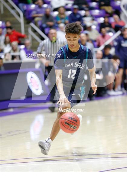 Thumbnail 3 in Juan Diego Catholic vs. Dixie (UHSAA 4A Semifinal) photogallery.