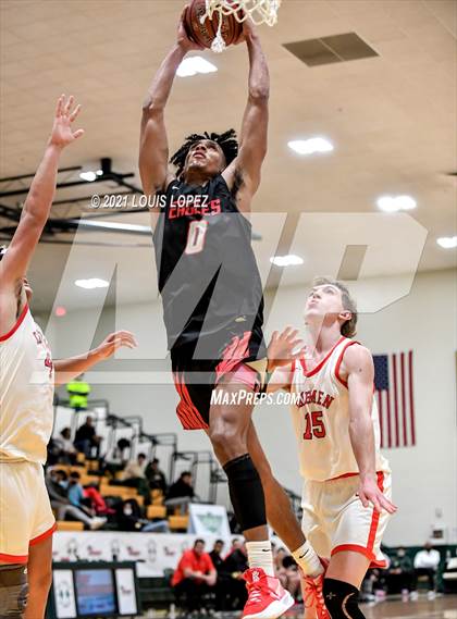 Thumbnail 3 in Etiwanda vs. American Fork (The Classic at Damien) Tournament photogallery.