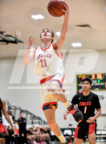 Thumbnail 2 in Etiwanda vs. American Fork (The Classic at Damien) Tournament photogallery.