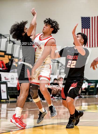 Thumbnail 2 in Etiwanda vs. American Fork (The Classic at Damien) Tournament photogallery.