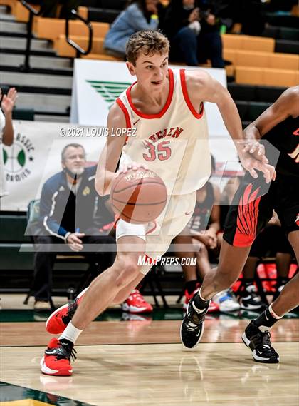 Thumbnail 1 in Etiwanda vs. American Fork (The Classic at Damien) Tournament photogallery.