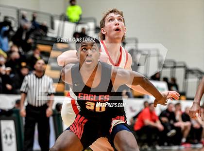 Thumbnail 3 in Etiwanda vs. American Fork (The Classic at Damien) Tournament photogallery.