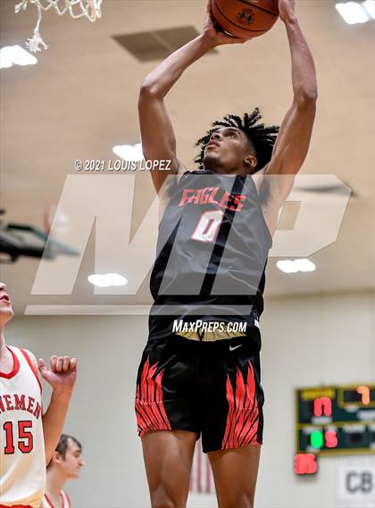 Thumbnail 1 in Etiwanda vs. American Fork (The Classic at Damien) Tournament photogallery.