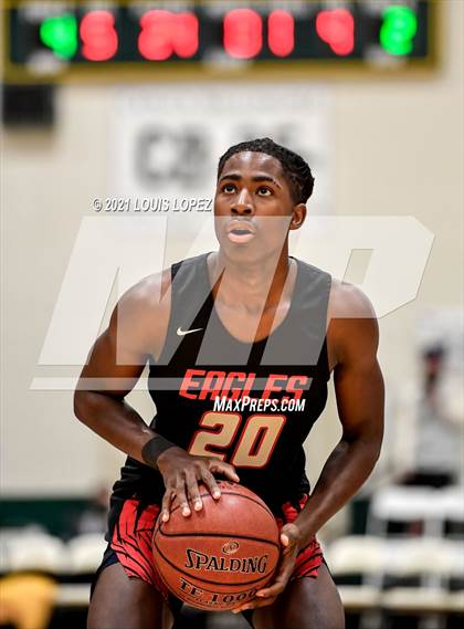 Thumbnail 1 in Etiwanda vs. American Fork (The Classic at Damien) Tournament photogallery.