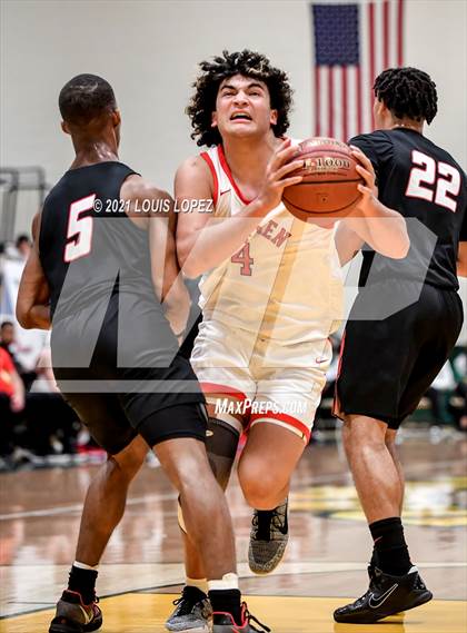Thumbnail 1 in Etiwanda vs. American Fork (The Classic at Damien) Tournament photogallery.