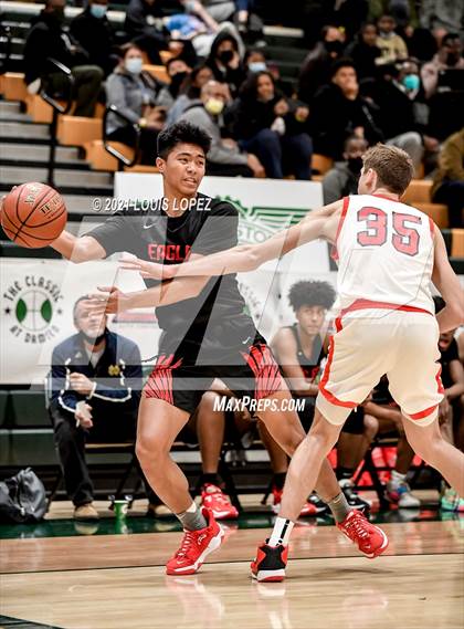 Thumbnail 3 in Etiwanda vs. American Fork (The Classic at Damien) Tournament photogallery.