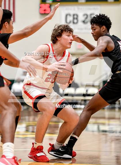 Thumbnail 1 in Etiwanda vs. American Fork (The Classic at Damien) Tournament photogallery.
