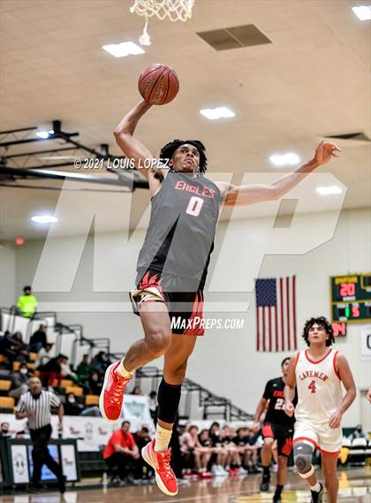 Thumbnail 3 in Etiwanda vs. American Fork (The Classic at Damien) Tournament photogallery.