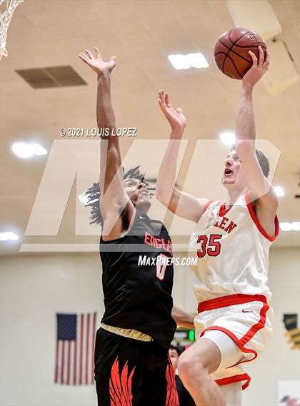 Thumbnail 3 in Etiwanda vs. American Fork (The Classic at Damien) Tournament photogallery.
