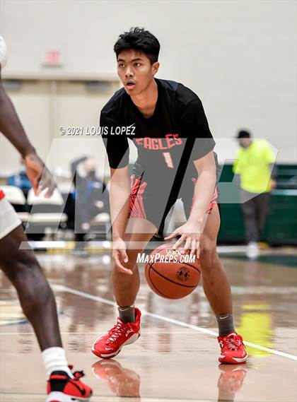 Thumbnail 3 in Etiwanda vs. American Fork (The Classic at Damien) Tournament photogallery.