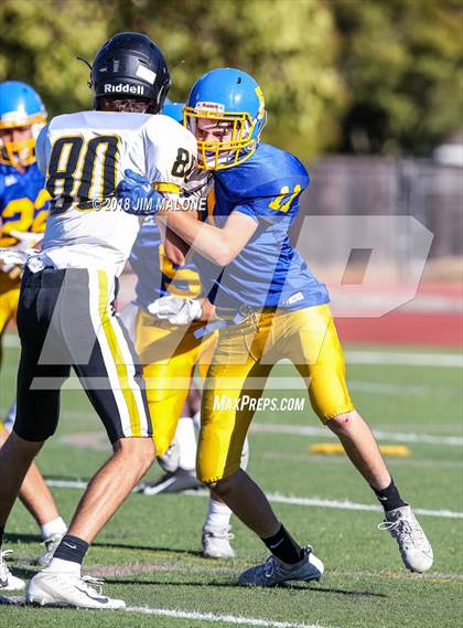 Thumbnail 3 in Granada @ Foothill photogallery.