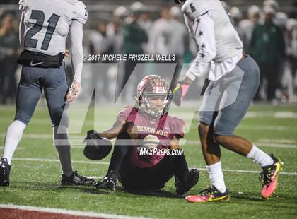 Thumbnail 3 in Mission Hills vs. Helix (CIF SDS Open Division Final) photogallery.