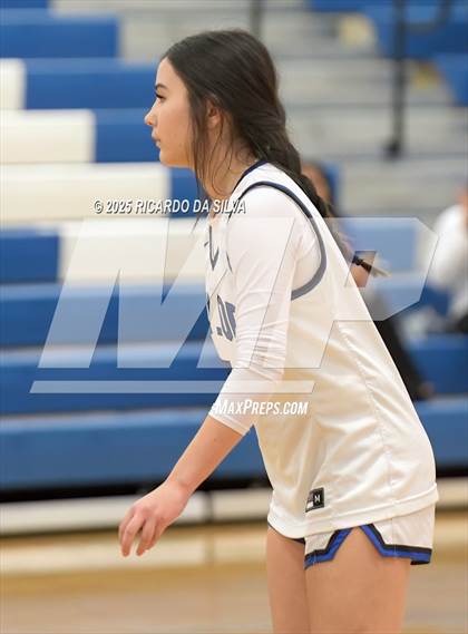 Thumbnail 1 in Katy Taylor vs Mayde Creek photogallery.