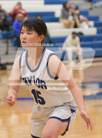 Thumbnail 3 in Katy Taylor vs Mayde Creek photogallery.