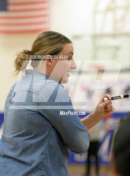 Thumbnail 1 in Katy Taylor vs Mayde Creek photogallery.