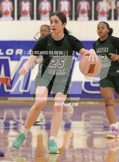 Thumbnail 3 in Katy Taylor vs Mayde Creek photogallery.