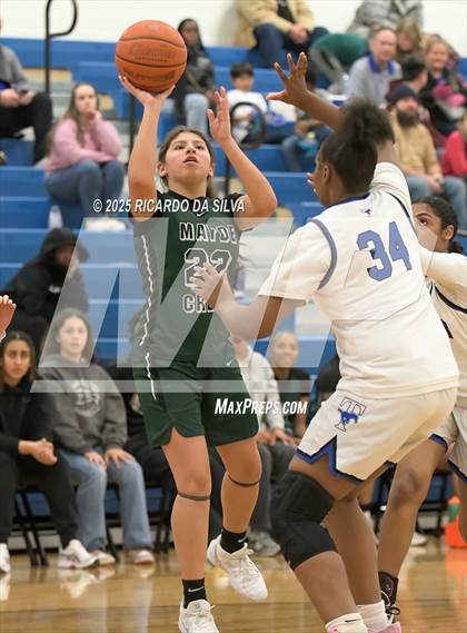 Thumbnail 1 in Katy Taylor vs Mayde Creek photogallery.
