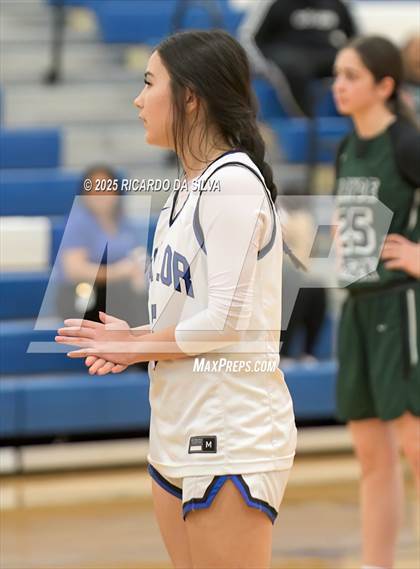 Thumbnail 3 in Katy Taylor vs Mayde Creek photogallery.