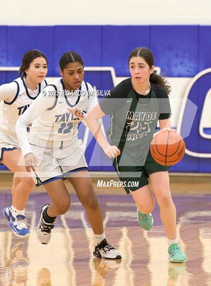 Thumbnail 2 in Katy Taylor vs Mayde Creek photogallery.