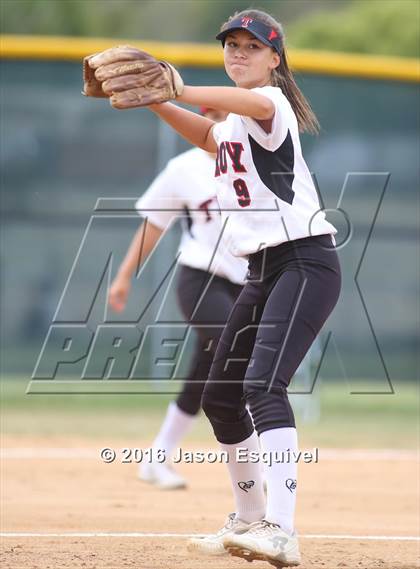 Thumbnail 2 in Troy vs Sonora  photogallery.