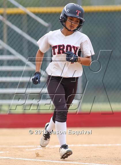 Thumbnail 1 in Troy vs Sonora  photogallery.