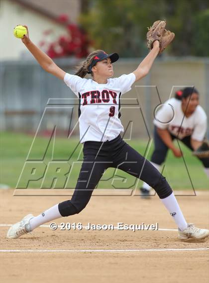 Thumbnail 2 in Troy vs Sonora  photogallery.