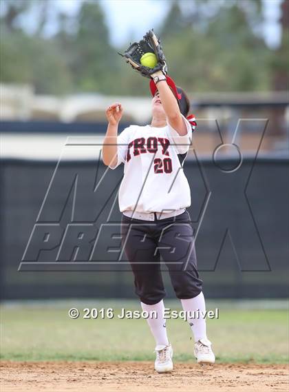 Thumbnail 2 in Troy vs Sonora  photogallery.
