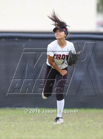 Thumbnail 1 in Troy vs Sonora  photogallery.