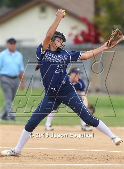 Thumbnail 3 in Troy vs Sonora  photogallery.